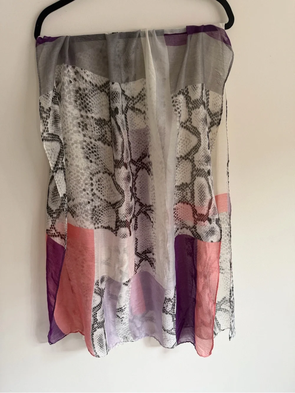 Scarf in White/Gray with Purple and Pink Reptile Print Accents